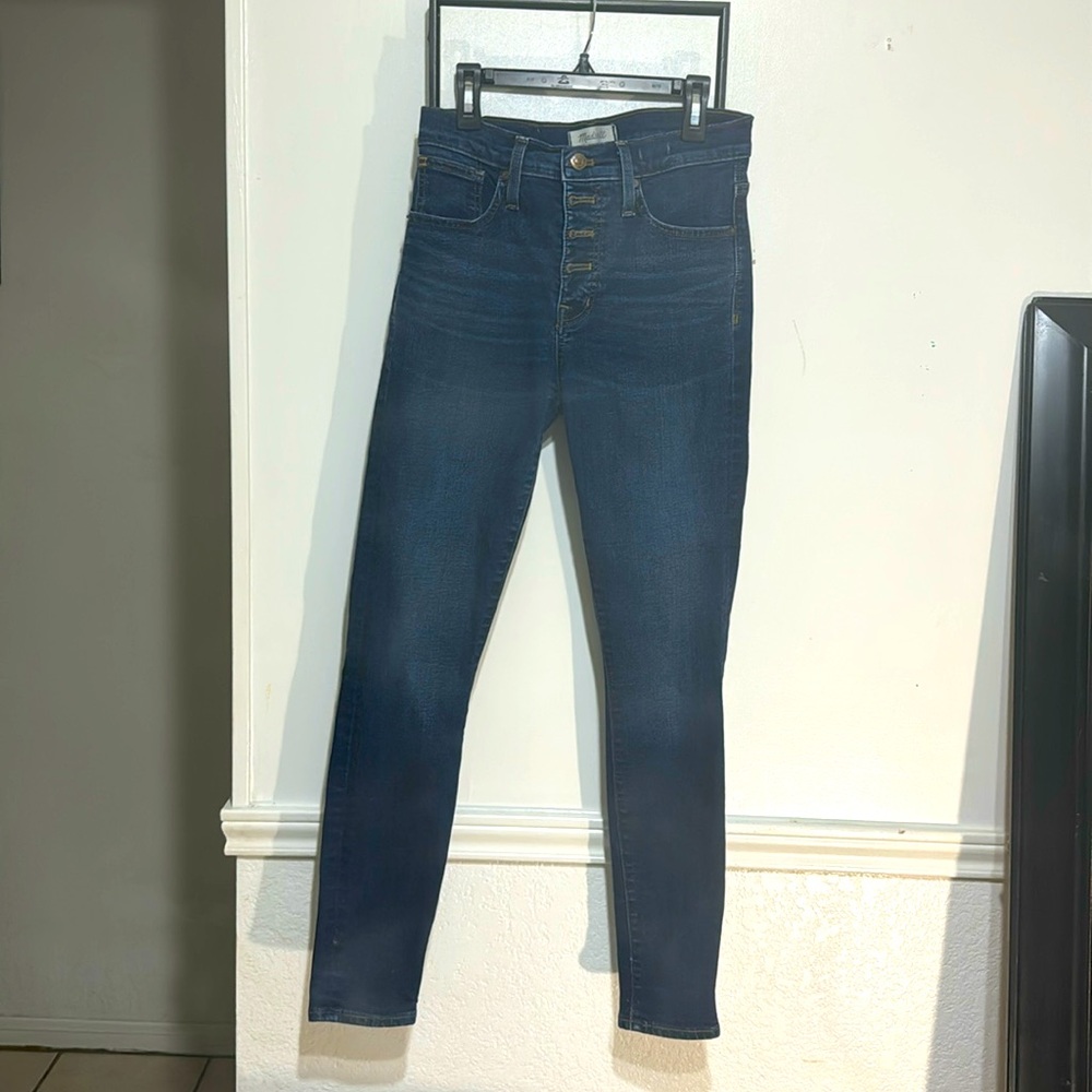 Used pair Madewell skinny jeans